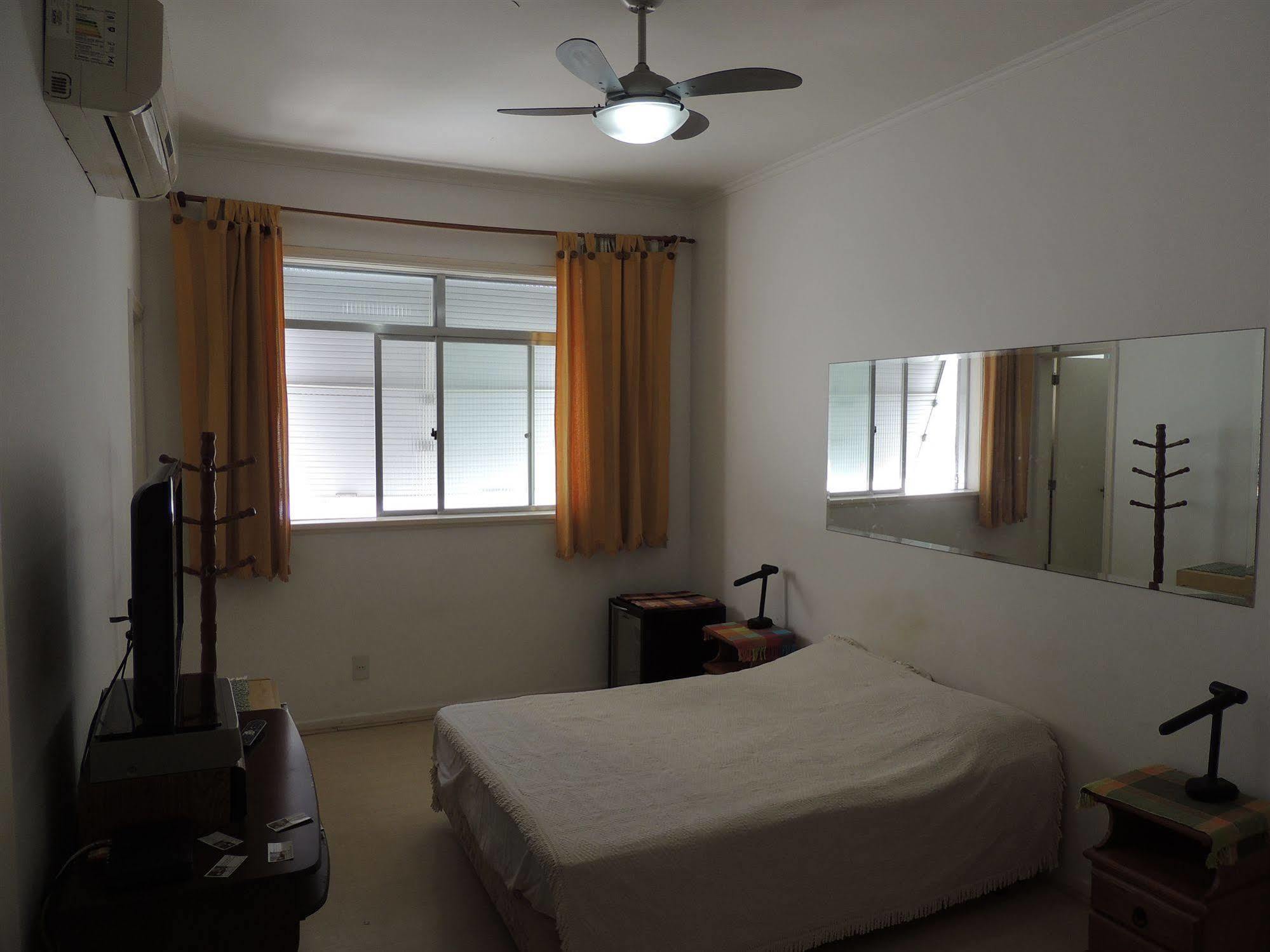 Ipanema Copa Hostal
